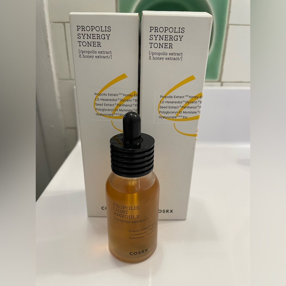 BNIB COSRX Full Fit Propolis Synergy Toner (x2) and Propolis Light Ampoule